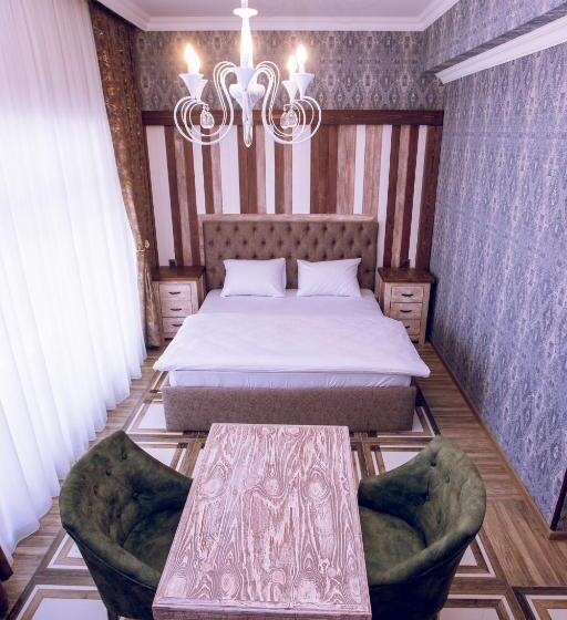 اتاق لوکس با بالکن, Aynur Qala Resort