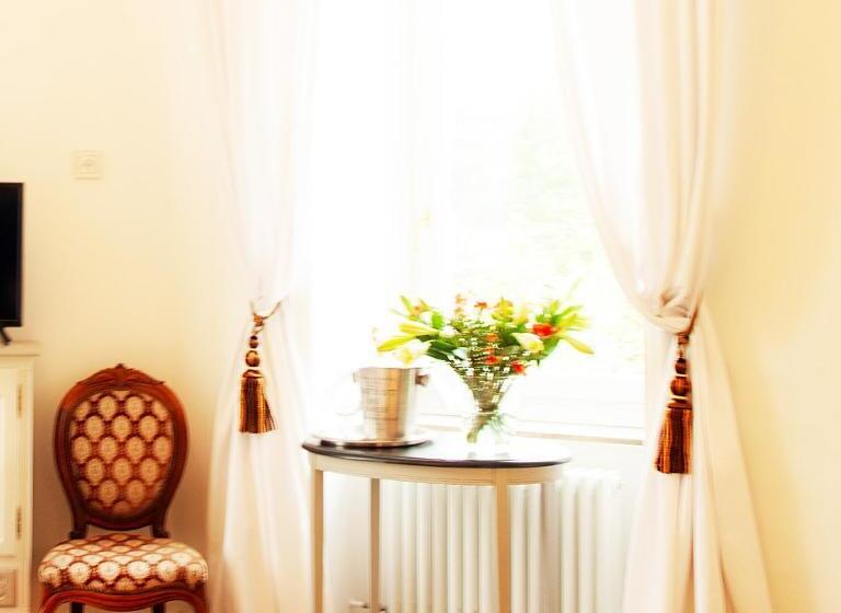 Номер Deluxe Кровать Кинг, Chateau Morreau