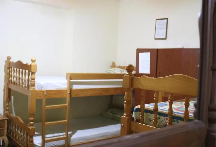 Quarto Quádruplo Standart Casa de Banho Partilhada, El Regajo