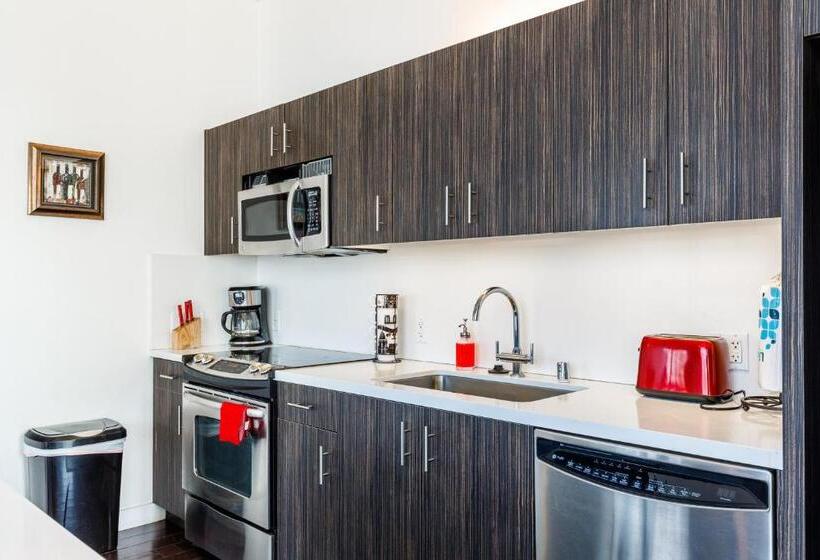 디럭스 스튜디오, Fully Furnished Apartments Near Hollywood Walk Of Fame
