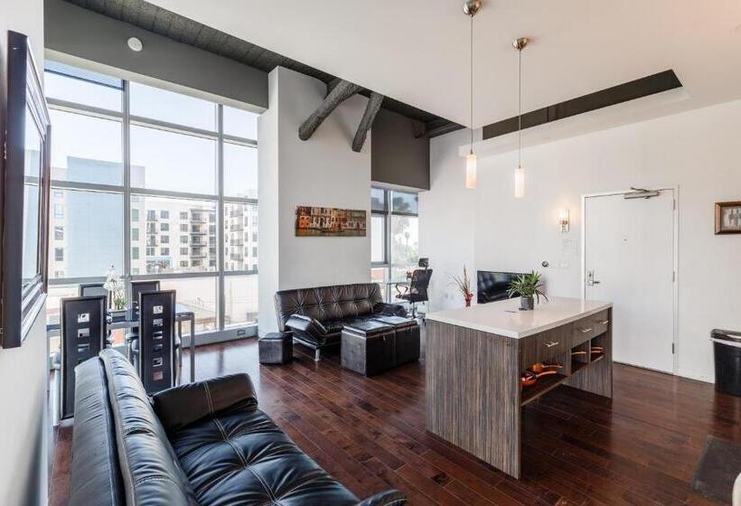 디럭스 스튜디오, Fully Furnished Apartments Near Hollywood Walk Of Fame