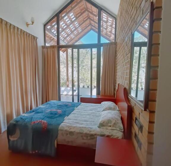 バルコニー付きデラックスルーム, Rs Family Stay