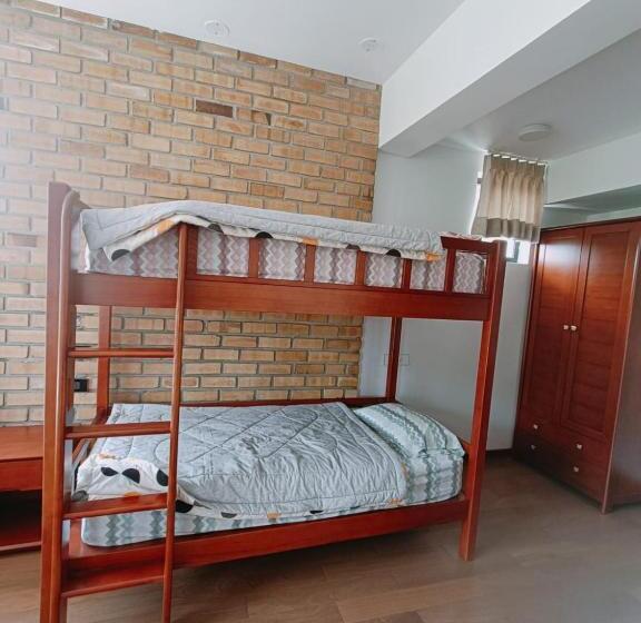 اتاق استاندارد با چشم‌انداز کوهستان, Rs Family Stay