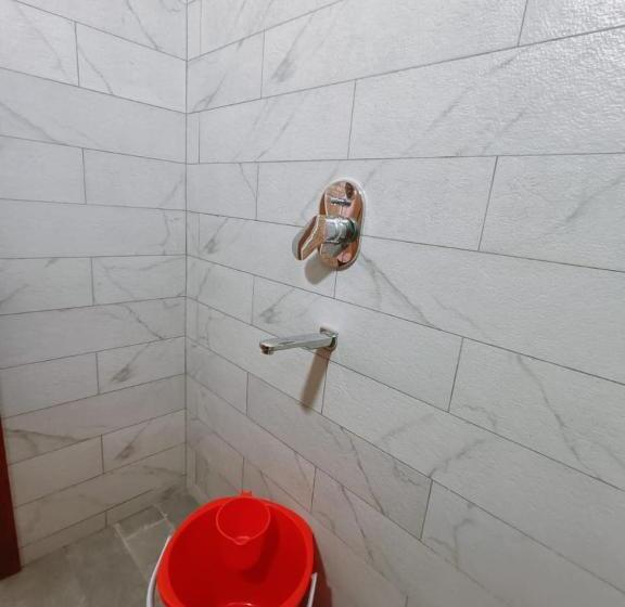 バルコニー付きデラックスルーム, Rs Family Stay