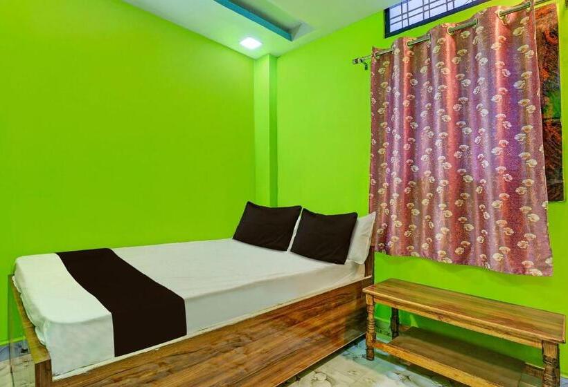 스탠다드 룸, Oyo Hotel Anand