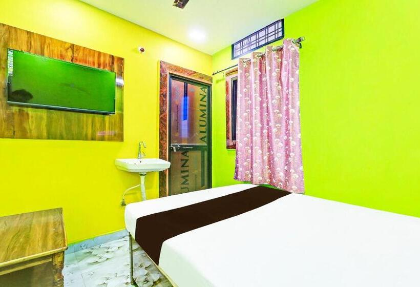 스탠다드 룸, Oyo Hotel Anand