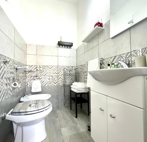 اتاق استاندارد, Bonora Suites