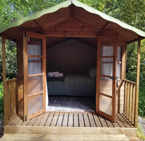 Standard-huone Jaettu Kylpyhuone, Cozy Glamping Cabins