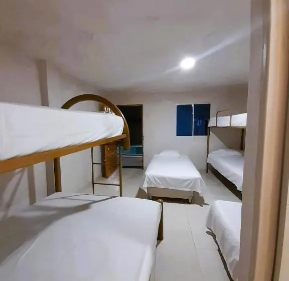اتاق خانوادگی, Hostal La Casona De Sara
