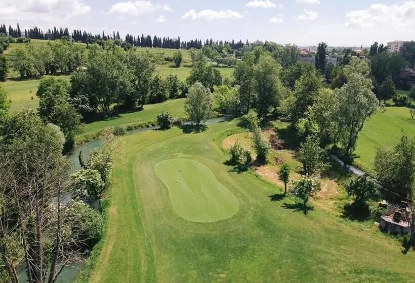 ガーデンビュースタンダードルーム, Locanda Golf Musella