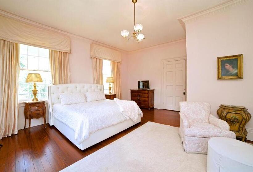 غرفة ديلوكس سرير كينج, Ravenna Bed And Breakfast