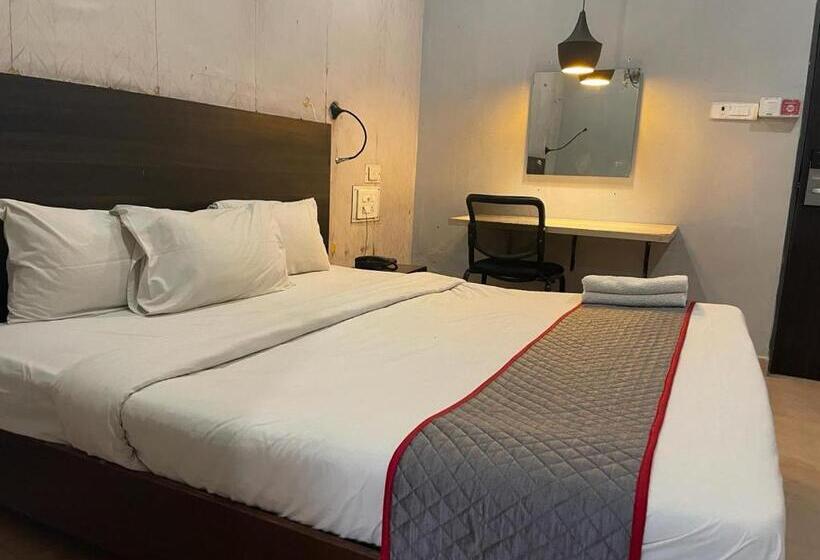 חדר סטנדרט, Stayz Inn The Gate Of Madras