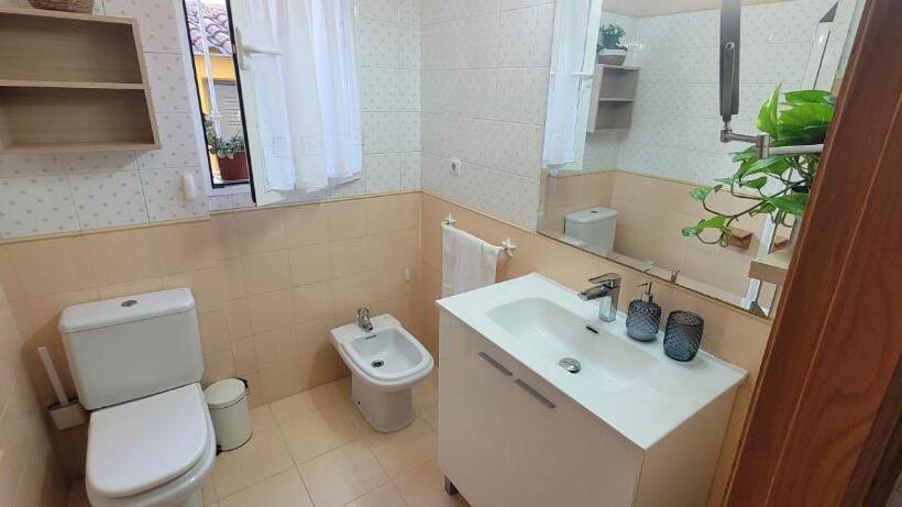 غرفة قياسية سرير كينج, Luxe Vista