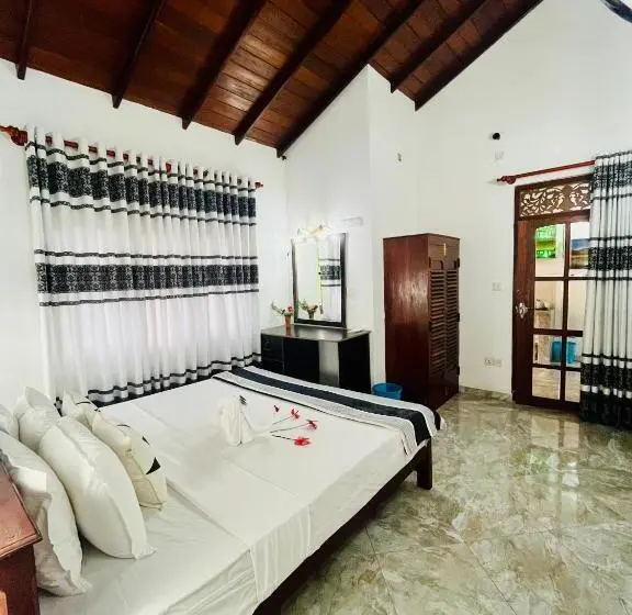 اتاق سوپریور, Villa Roy Bentota