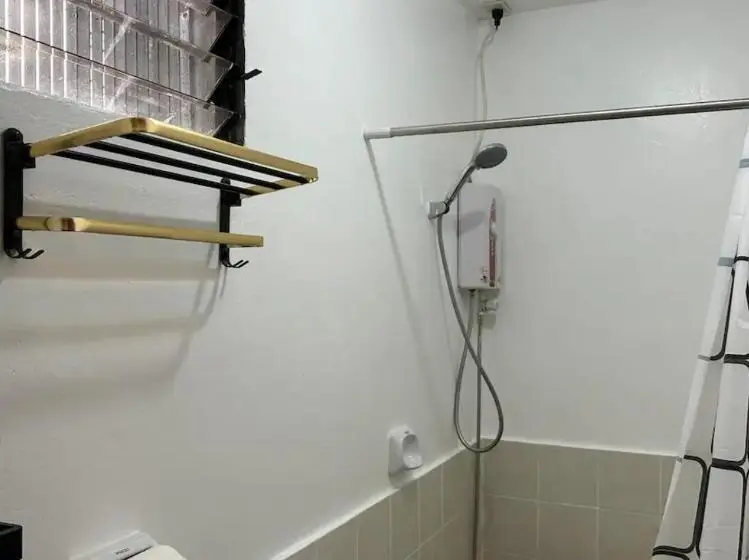 Talo 3 Makuuhuonetta, Caishen Apartelle 301