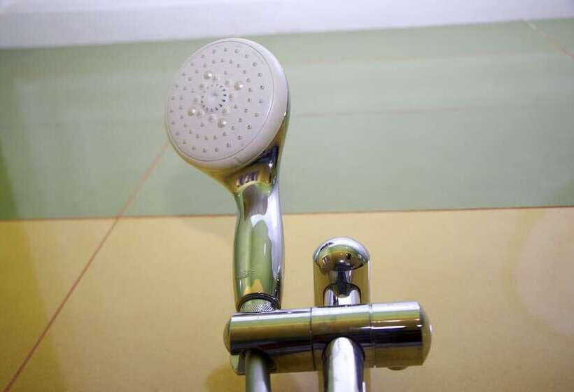 اتاق استاندارد, Kinyao