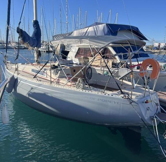 패밀리 룸, Nuits Enchantées Sur Les Flots Embarquez Pour Une Aventure Inédite à Sète