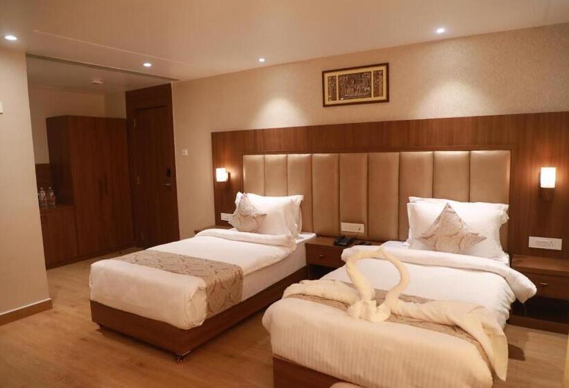 סוויטת ג'וניור נוף לגינה, Ramta Continental