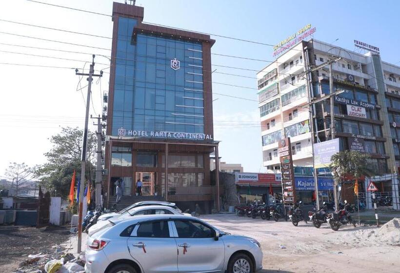 سوئیت جونیور با چشم‌انداز باغ, Ramta Continental