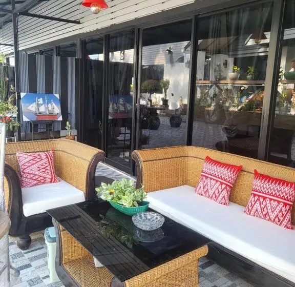 バルコニー付きデラックスルーム, River Pool Villa