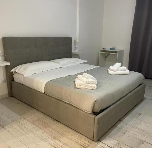 اتاق لوکس, Maison Appartaments