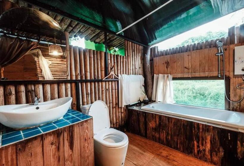 Номер Стандарт с Террасой, The River Whisper