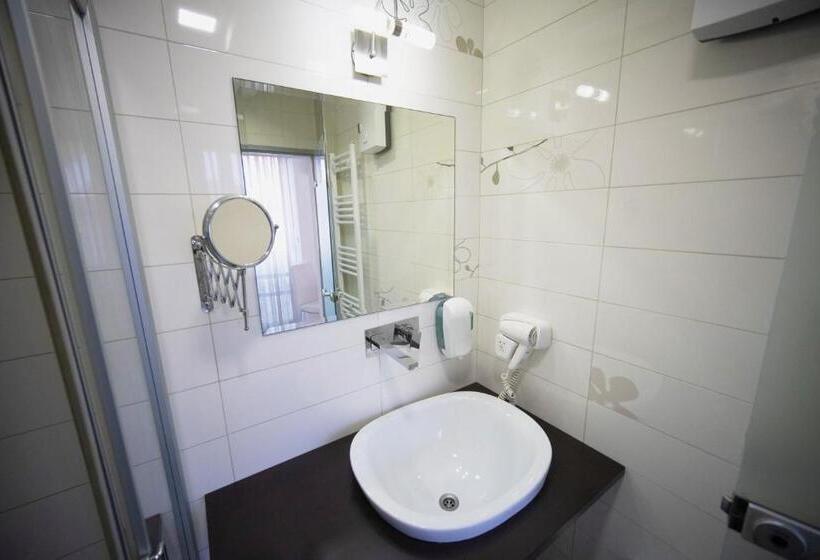 اتاق استاندارد, Sienna Apartments
