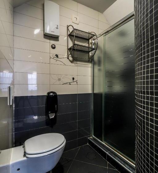 سوییت جونیور با بالکن, Sienna Apartments
