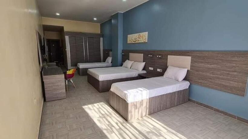 Triple Room Sea View, Le Paquebot