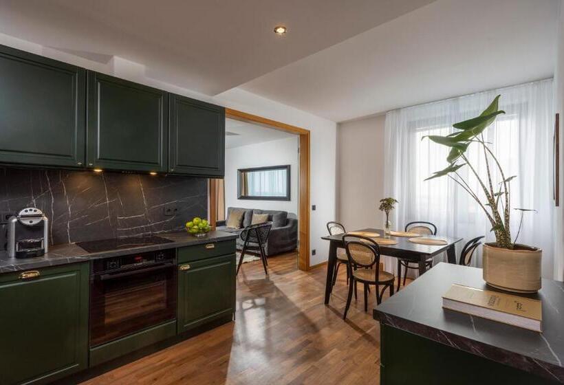 سوییت اجرایی, The Tale Luxury Suites