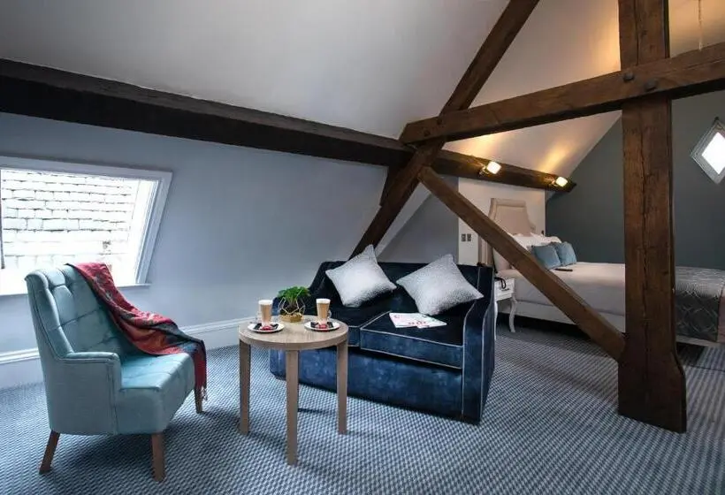 Suite, Wa
