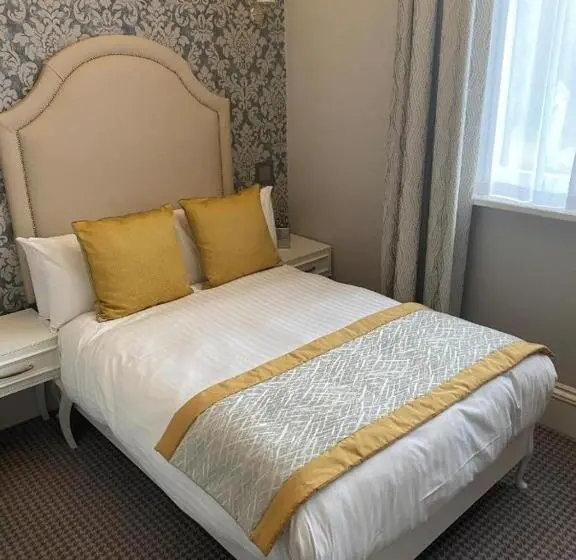 Chambre Standard Individuelle, Wa