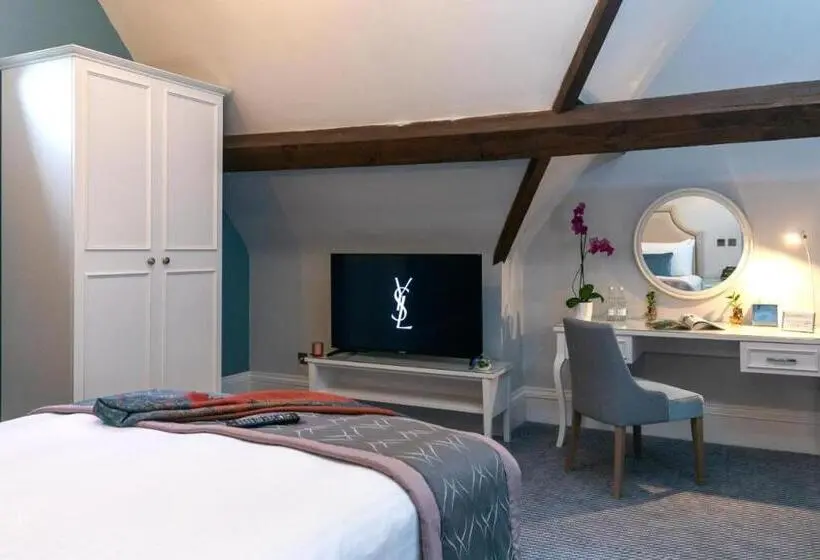 Chambre Familiale, Wa