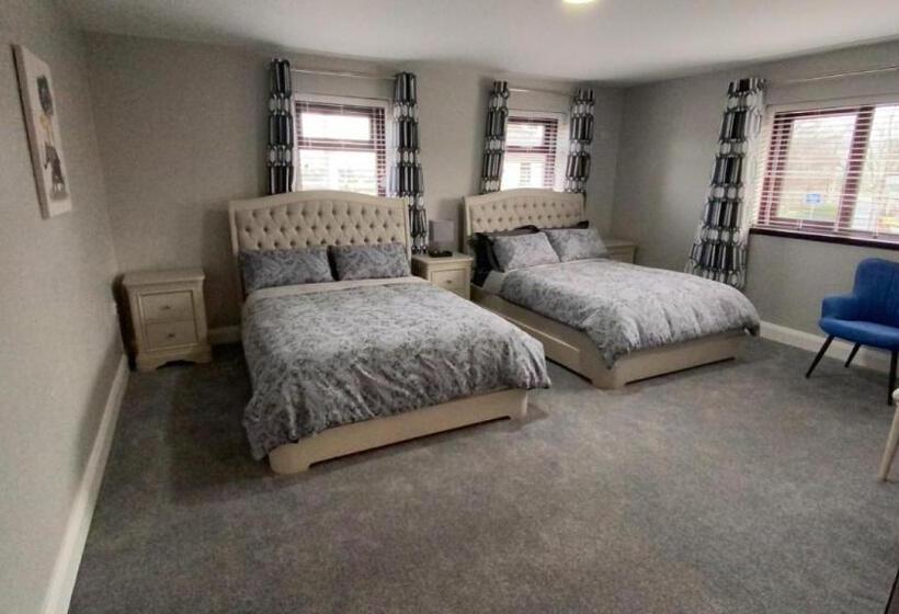 4인용 스탠다드 룸, Johnny Murphy S Guest Rooms