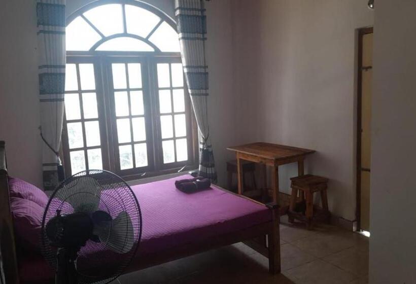 标准间, Suriya Villa