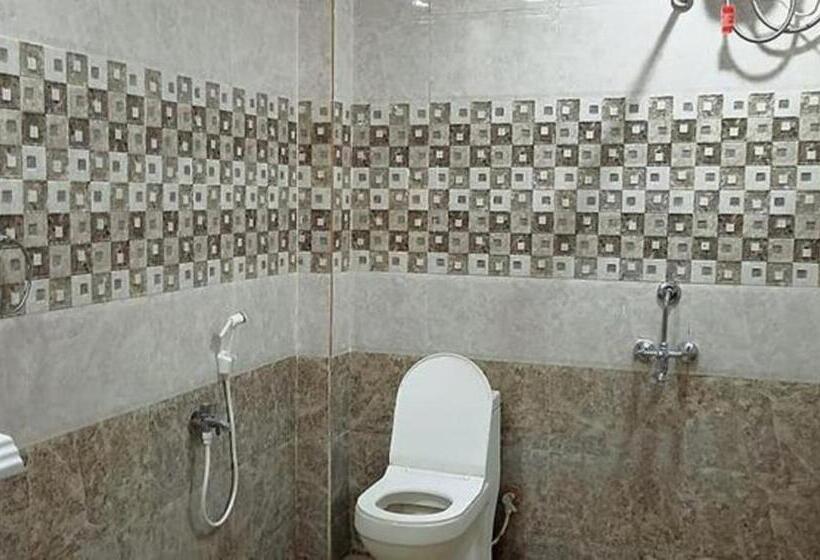 Номер Deluxe, Fabhotel Prime Jvs Beauty Green Resorts