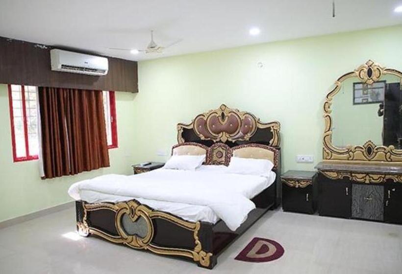 Номер Deluxe, Fabhotel Prime Jvs Beauty Green Resorts