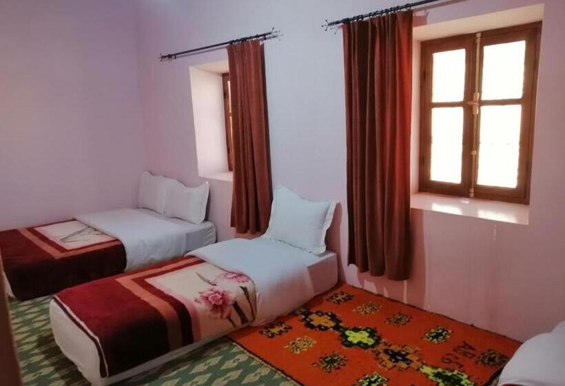 Четырехместный Номер Стандарт, Gite Chez Ali Agouti Maison Berbère