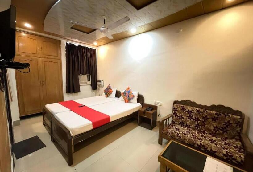 Номер Deluxe, Grg R P International Patna