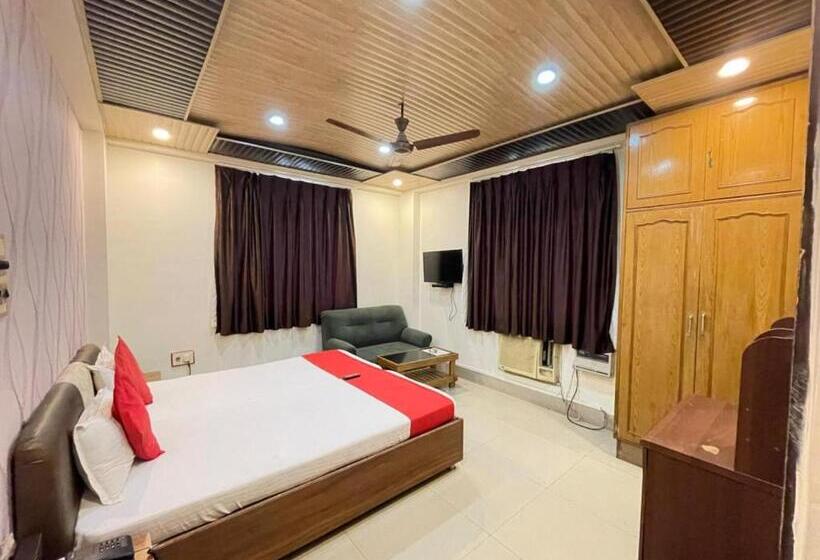 디럭스 룸, Grg R P International Patna