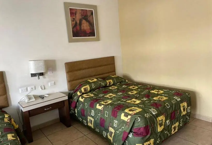 Standard Kolmen Hengen Huone, Las Palmas