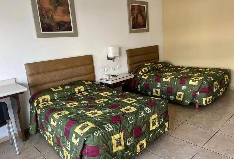 Standard Kolmen Hengen Huone, Las Palmas