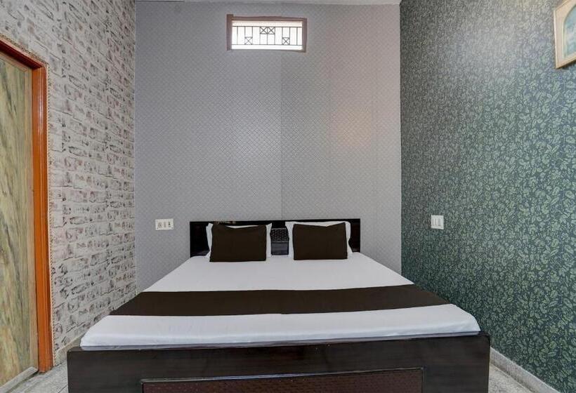 غرفة كلاسيكية ثلاثية, Oyo Bird View Hotel & Cafe