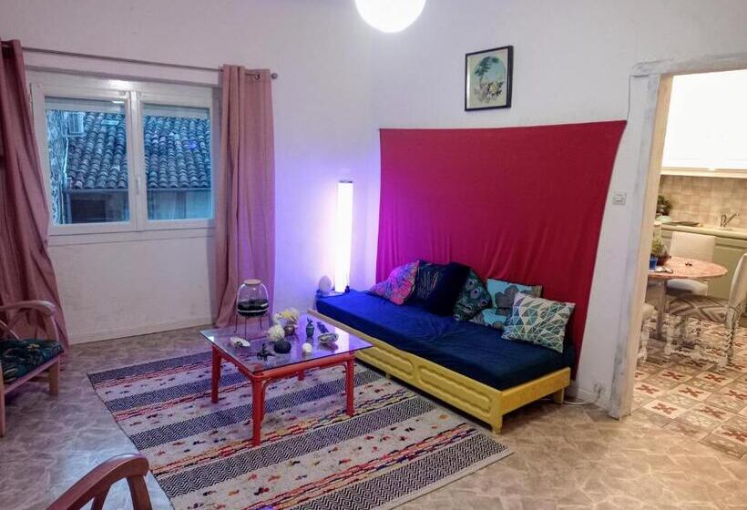 غرفة قياسية, Chambre D Hôte