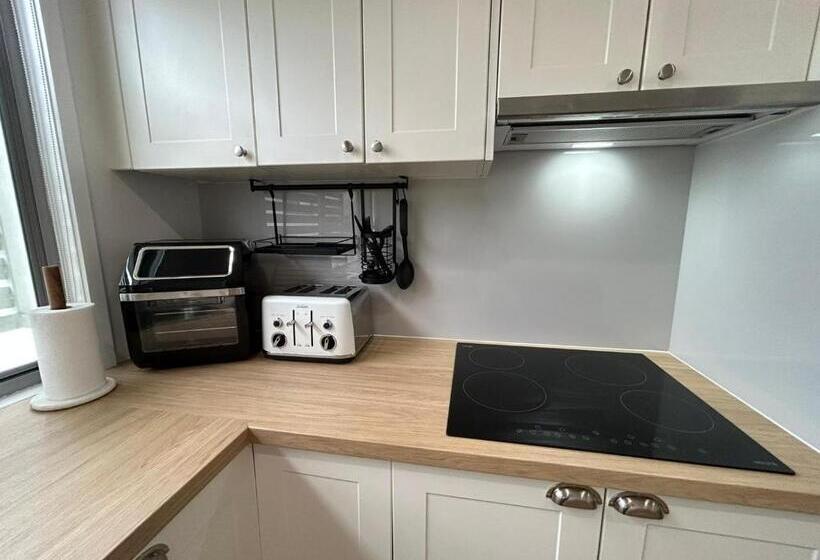 标准间带阳台, Mermaid Magic King Unit