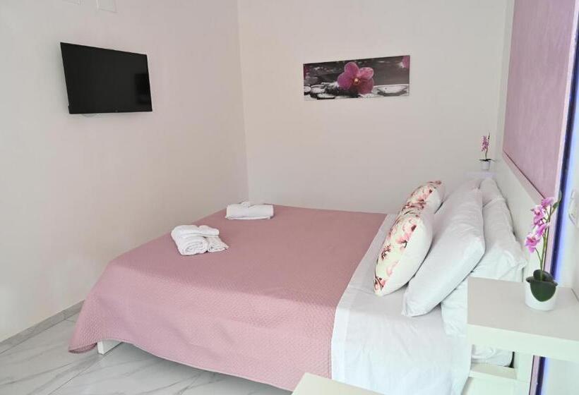 Номер Стандарт с Балконом, Vesuvius Dream