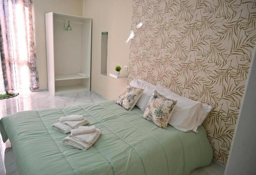 Номер Стандарт с Балконом, Vesuvius Dream