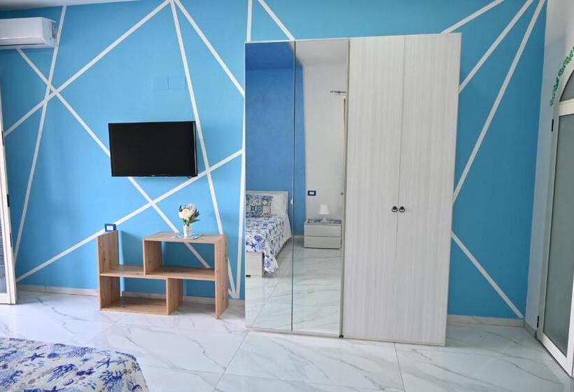 Семейное Студио, Vesuvius Dream