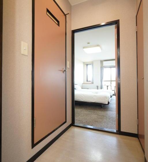 Номер Стандарт, 富士見の宿