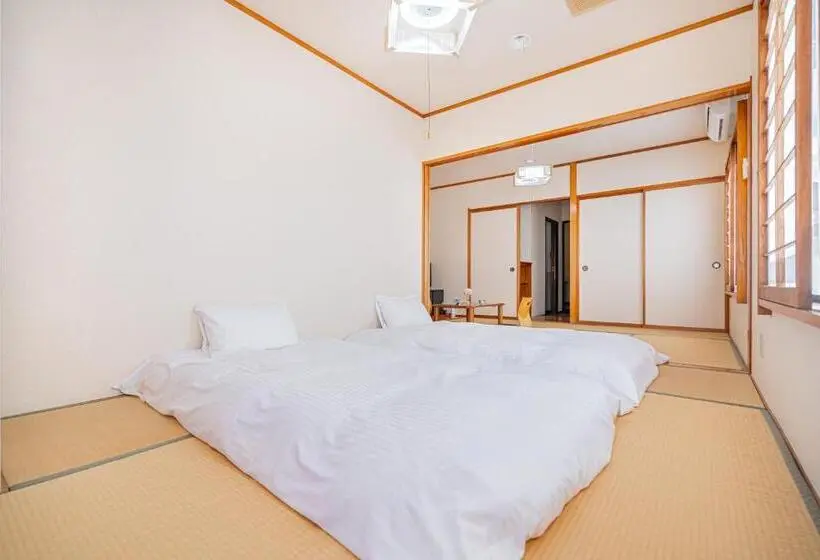 Standard Neljän Hengen Huone, 富士見の宿